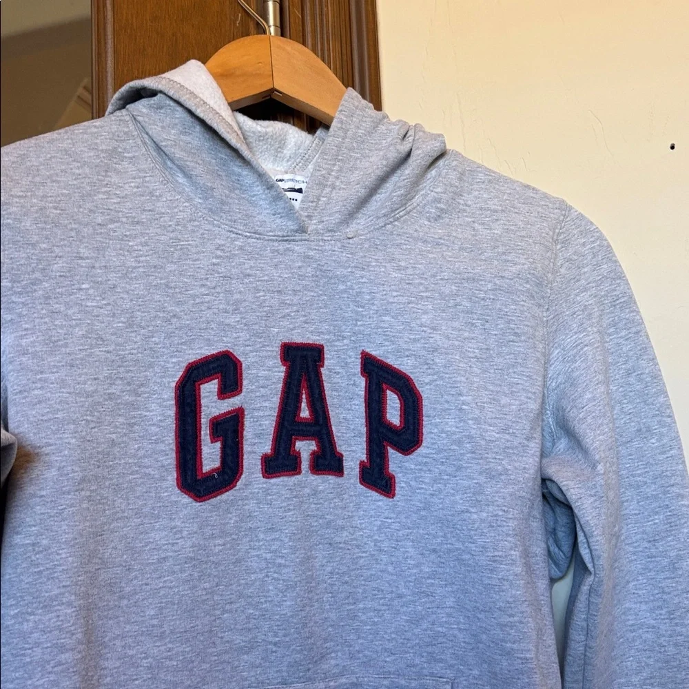GAP HOODIE! 10/12